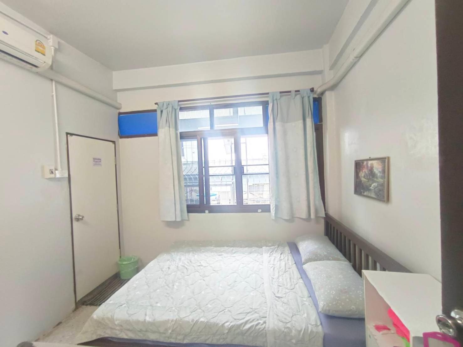ห้องพักสุขสบายวังหลัง Bangkok Room photo